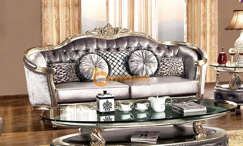 Sofa tông màu trầm phong cách Hoàng Gia