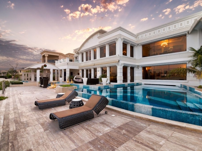 Biệt thự Frond Signature Villa tại Dubai