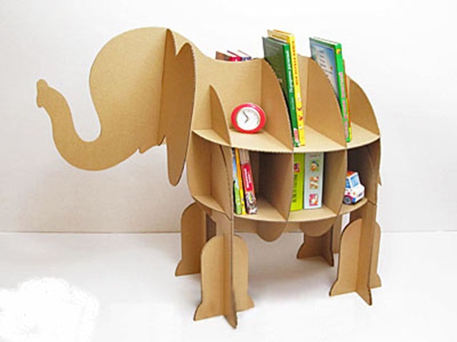 Kệ đựng sách hình con voi cho bé