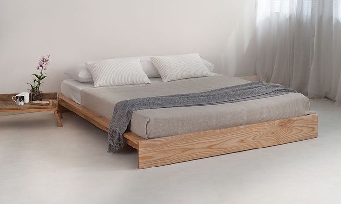 mẫu giường kiểu nhật cực đơn giản nhưng không kém phần sang trọng 